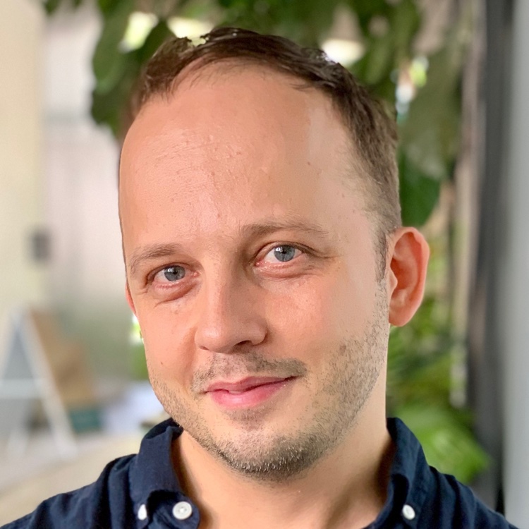 Anton Reshetnikov photo